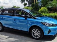 රඳවාගෙන සිටින BYD වාහන 991ක් මුදා හරින්න රේගුවේ එකඟතාවය