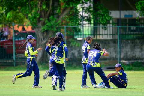 එස්.එස්.සී. කාන්තාවෝ ලකුණු 181කින් පළමු ජය ලබති